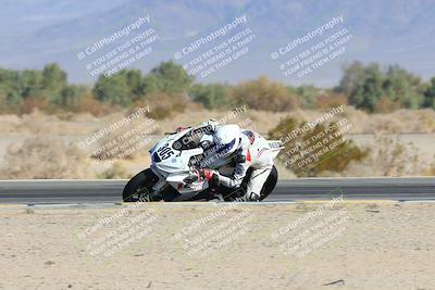 media/Jan-12-2025-CVMA (Sun) [[be1d2b16e3]]/Race 9-Formula LW Twins Shootout/